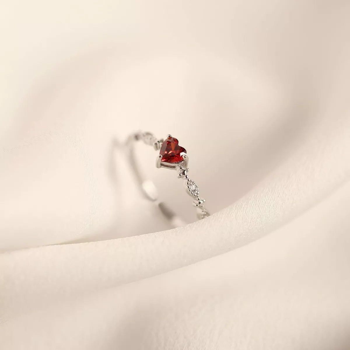 925 Sterling Silver Zircon Heart Open Ring 4