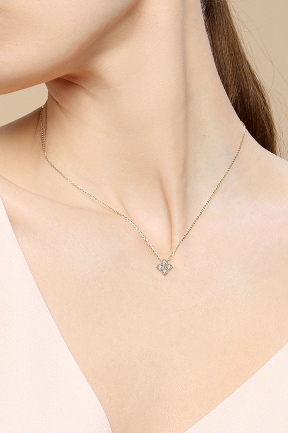 Moissanite Four Leaf Clover Pendant Necklace 2