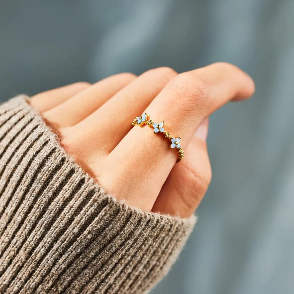 925 Sterling Silver Inlaid Zircon Flower Ring 5