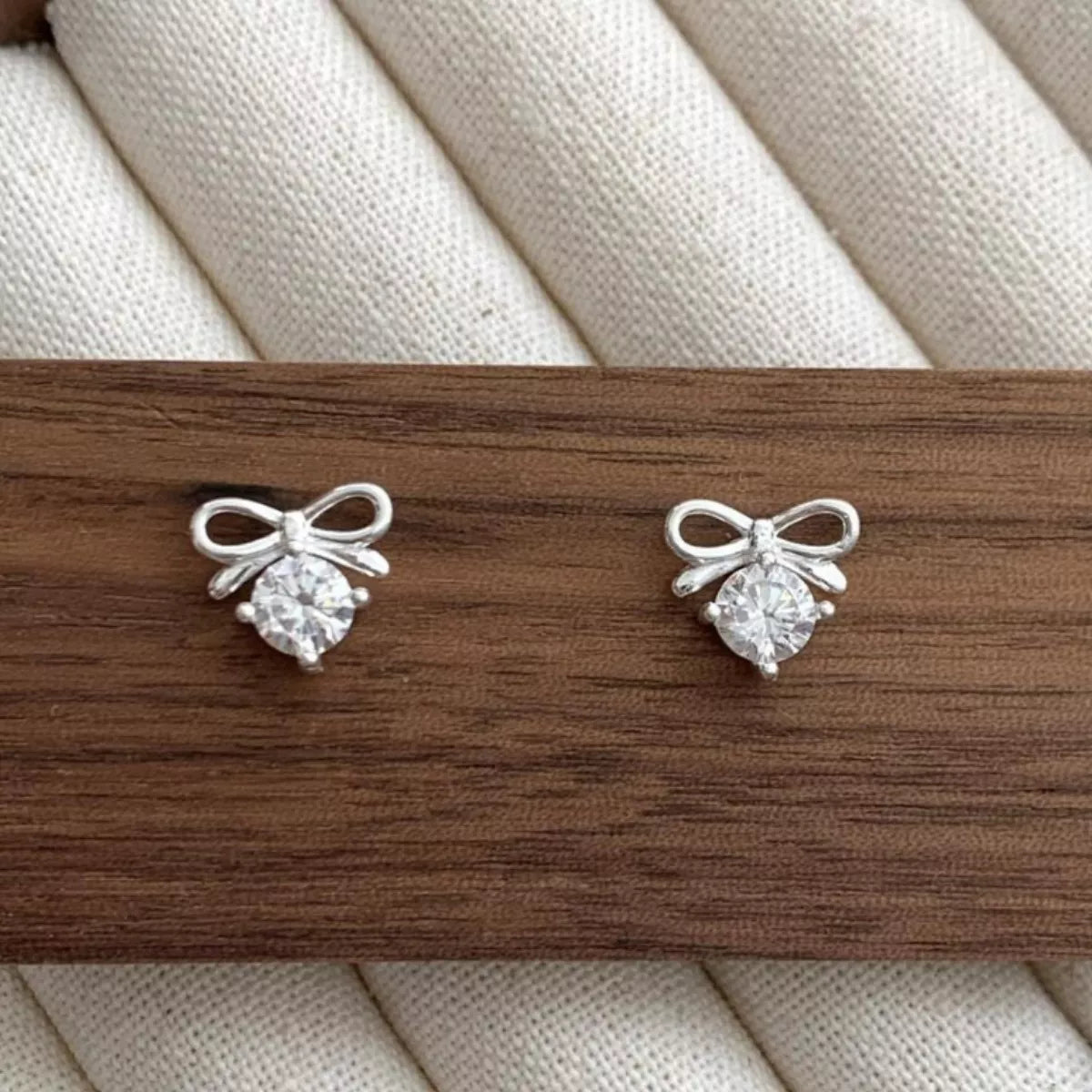 Bowknot Stud Earrings 925 sterling silver 3