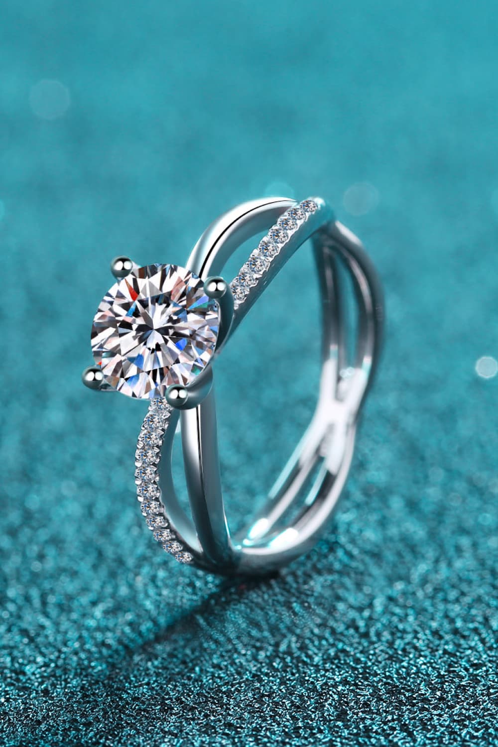 1 Carat Moissanite Crisscross Split Shank Ring 1