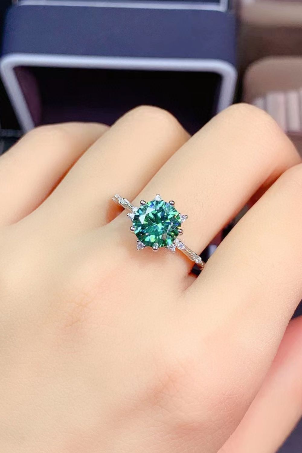 All Eyes On Me 1 Carat Moissanite Platinum-Plated Ring 1