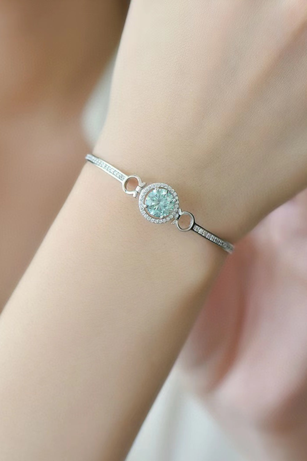 2 Carat Moissanite Platinum-Plated Bracelet 6