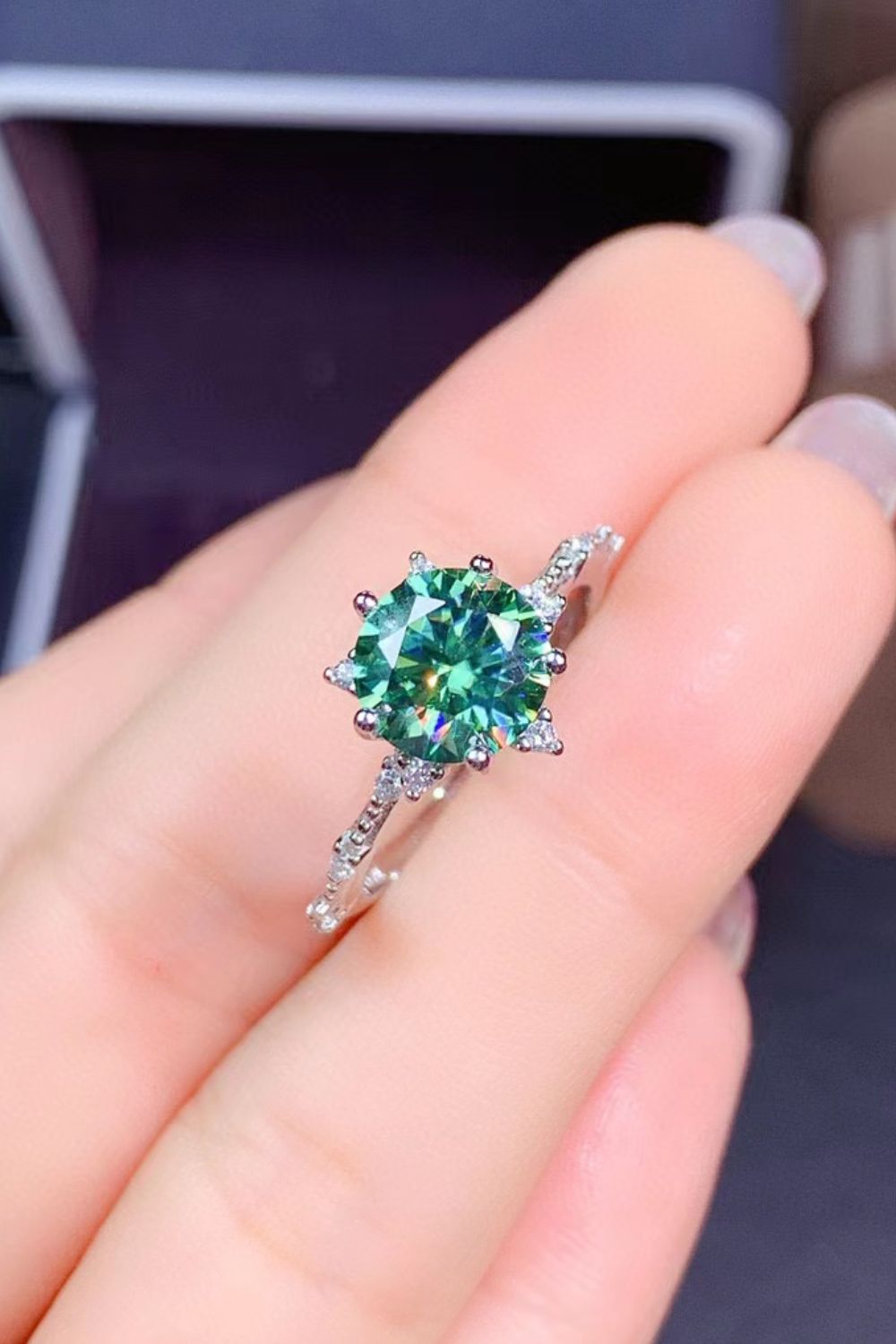 All Eyes On Me 1 Carat Moissanite Platinum-Plated Ring 2