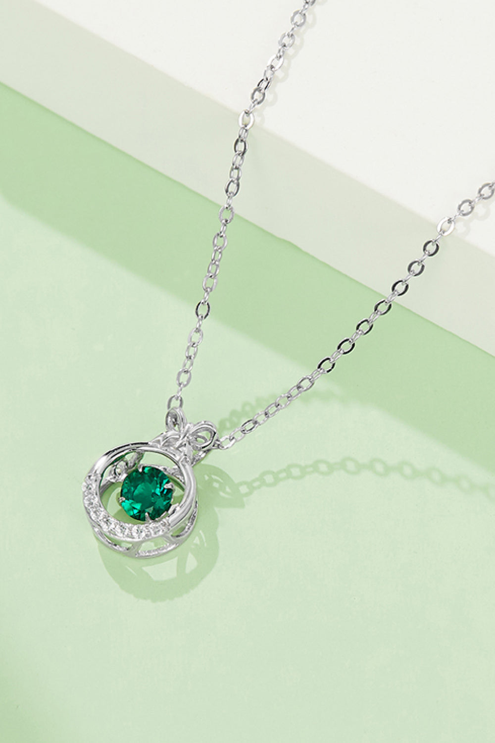 Lab-Grown Emerald Pendant Necklace 3