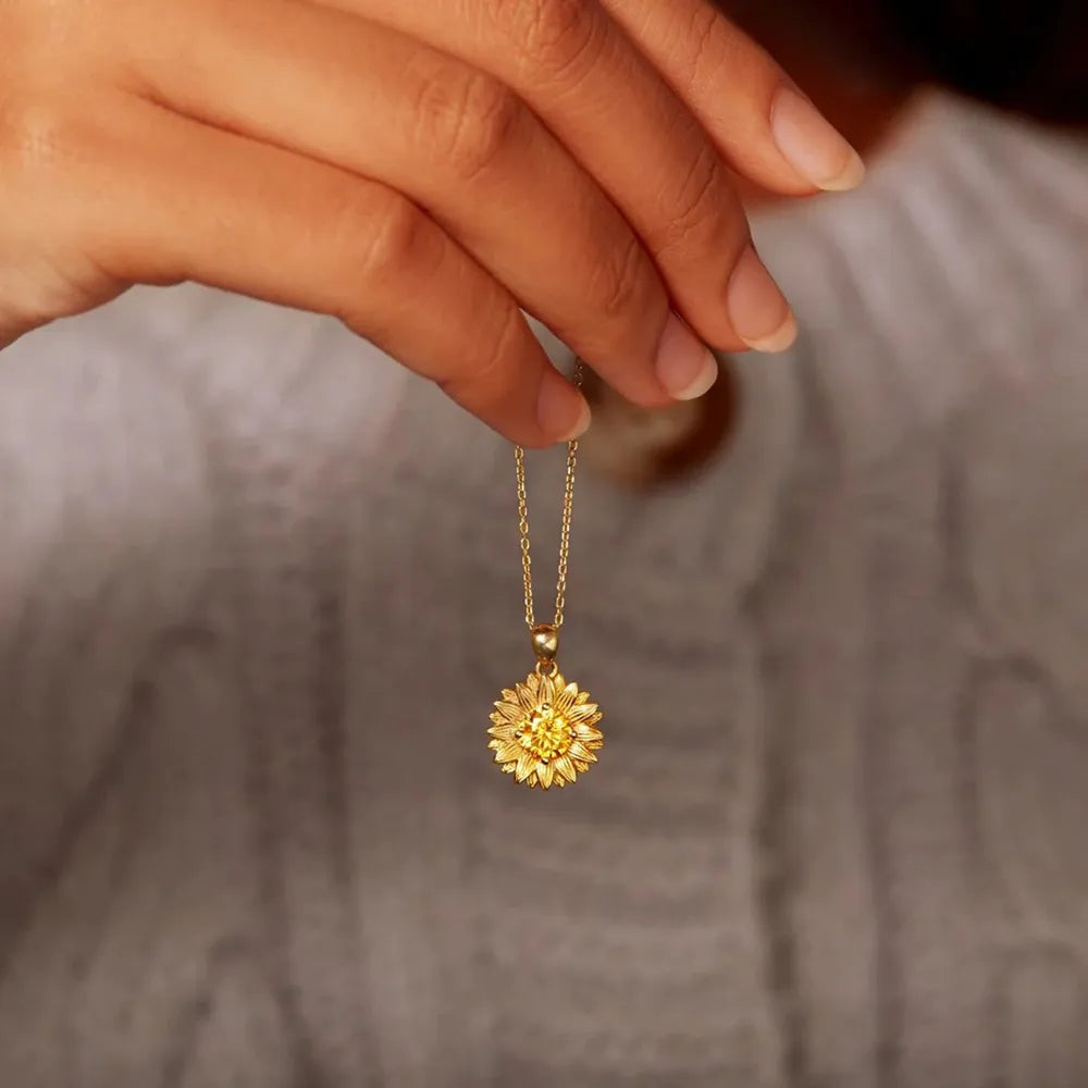 Sunflower Shape 18K Gold-Plated Pendant Necklace 3