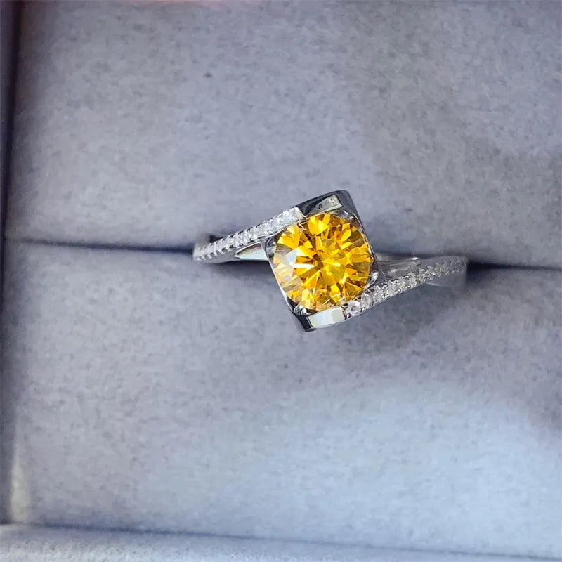 1 Carat Moissanite 925 Sterling Silver Ring 3