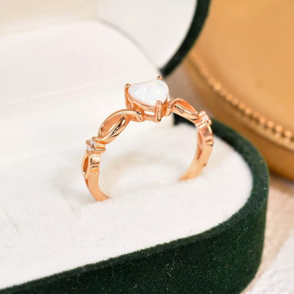 925 Sterling Silver Zircon Heart Ring 10