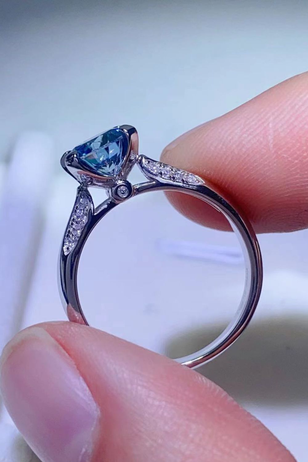 1 Carat Moissanite 4-Prong Ring 5