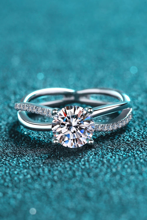 1 Carat Moissanite Crisscross Split Shank Ring 2