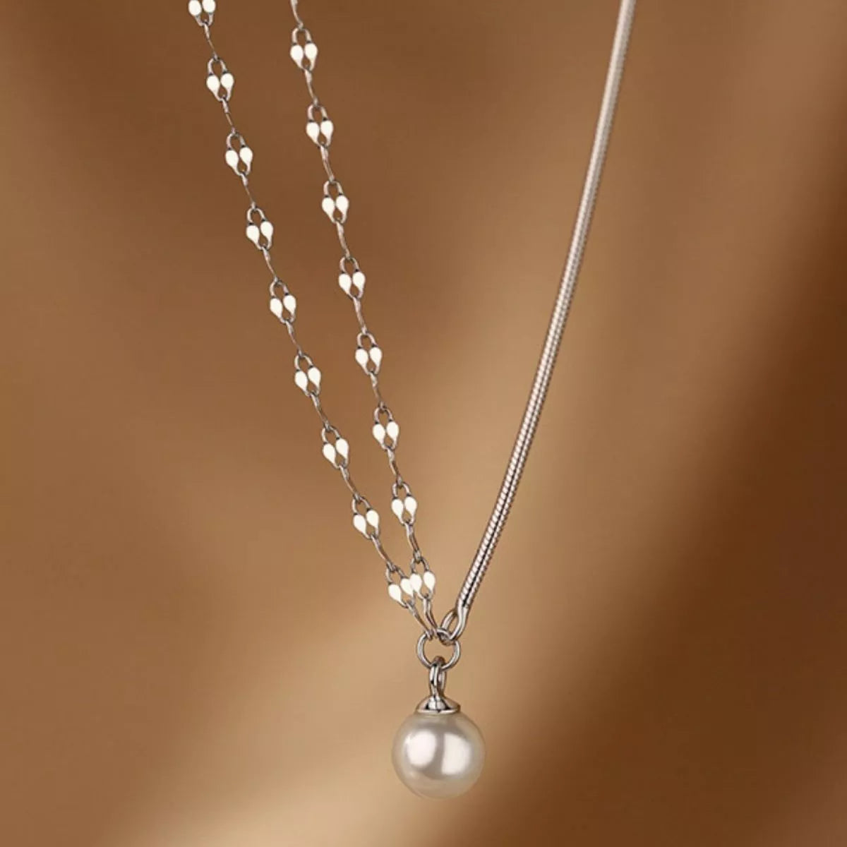 Pearl Pendant Layered Necklace 2